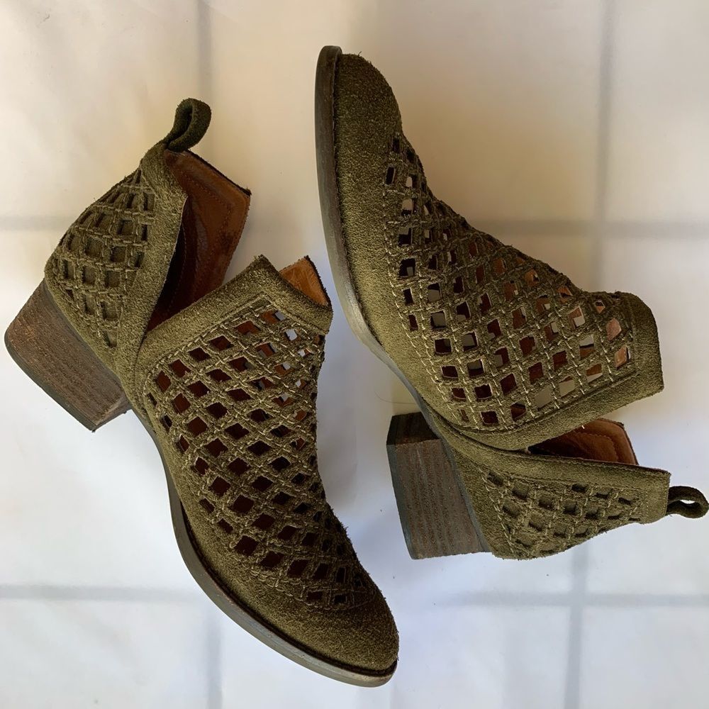 Jeffrey Campbell Taggart Suede Cutout Bootie